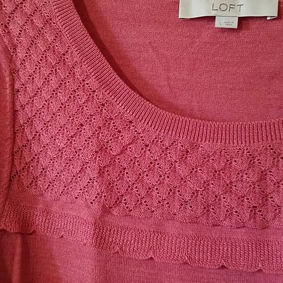 Dusty pink/coral pullover sweater with lace detail - Picture 5 of 5